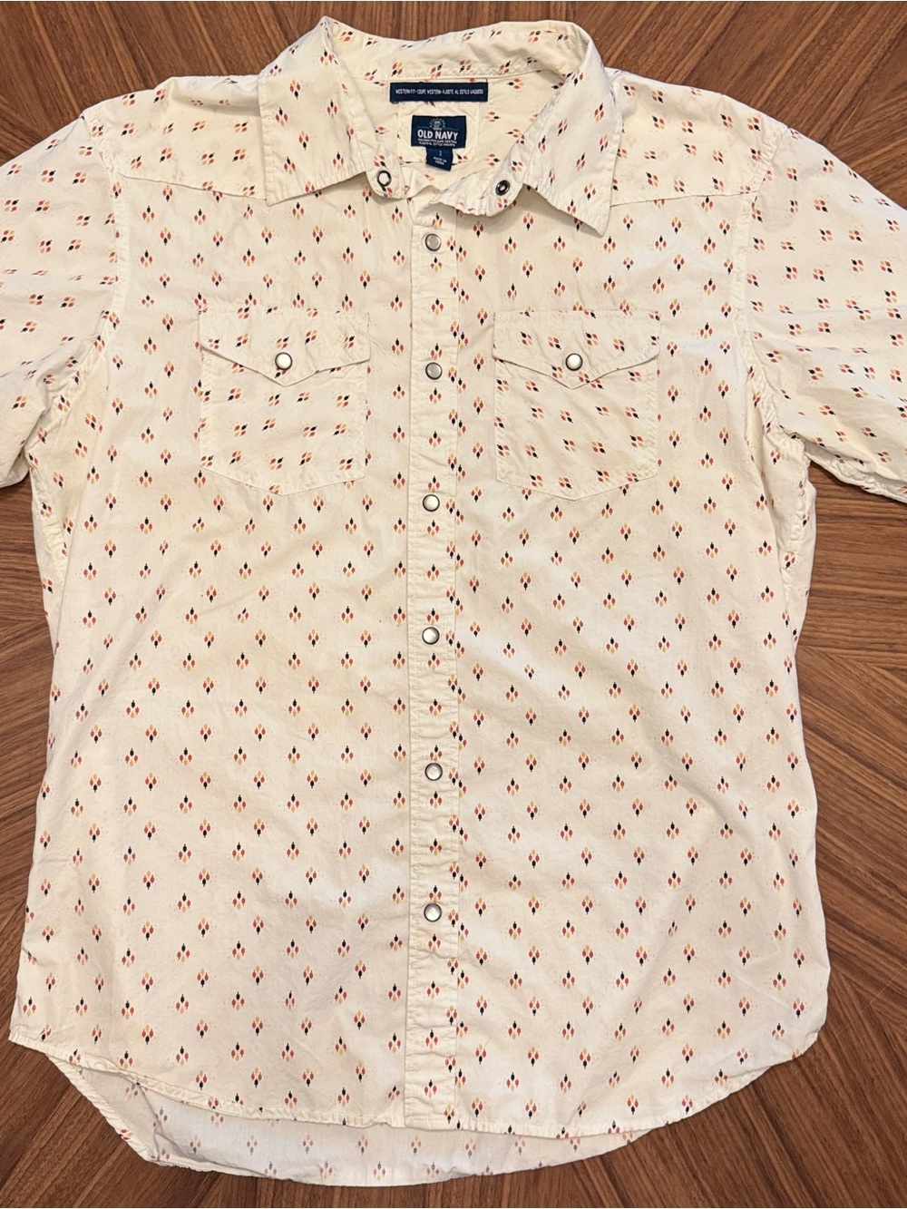 Old Navy Cream Short-Sleeve Button-Down Shirt with Red Diamond Print
